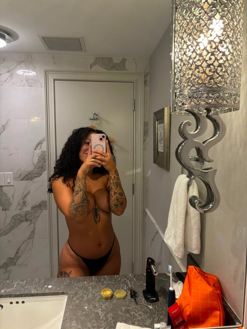 Hardcore,best fuck ,69, Bare back,Doggy, Dick massage and every other fantasy you may like🥰