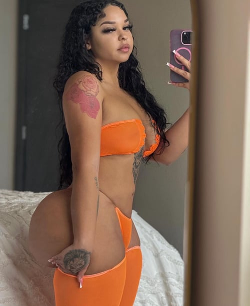 I’m available for hooking up services and online services