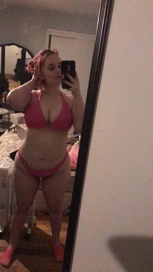 I’m available for hooking up services and my rates is affordable