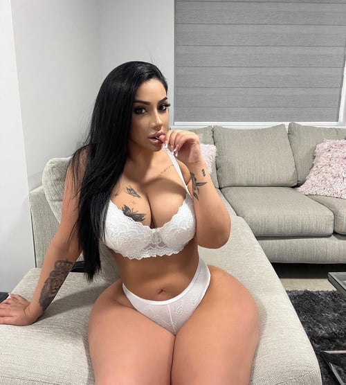 MEET AND FUCK IN 10 MINS💋👅💦 :Snapchat: bigmove25