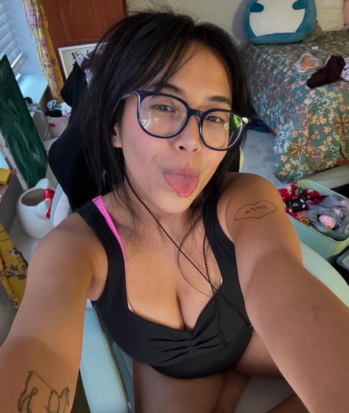 ADD ME ON telegram: @ sophiawilli9538 Are you stressed and need Some hot reliever? Text me on +131