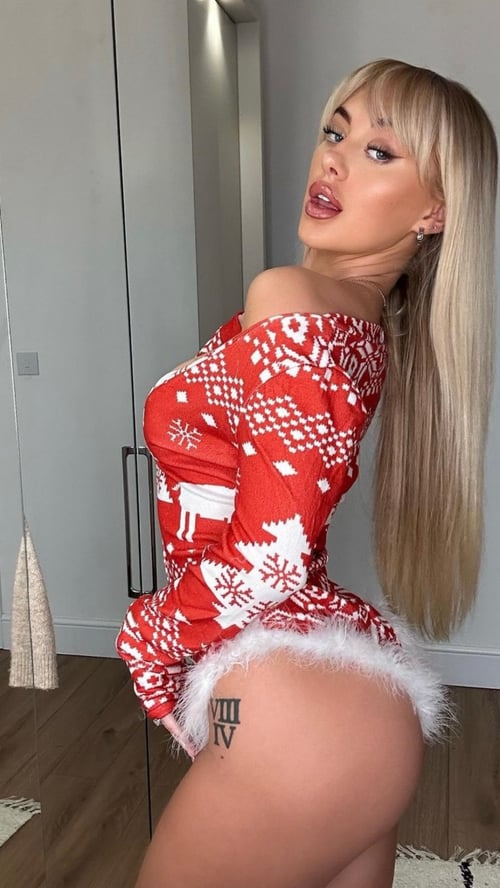 Can i be your regular fuckdoll?😋i bet you would love how my mouth gets so wet💦