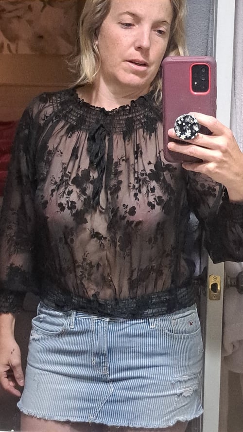 ARE YOU TIRED AND STRESSED OUT ? LET ME RELIEVE YOU OFF ANY STRESS AND MAKE YOU CUM ...🍑🍑🍑💦🍆🍆