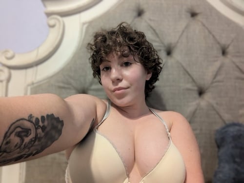 I will make you cum hard🍆,by taking you for my own pleasure🍑, making you cum for me🥰