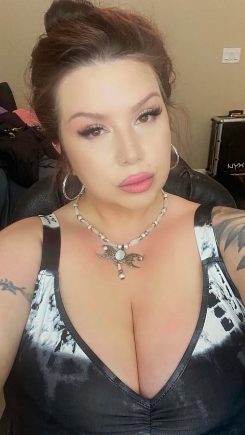 I’m Down To Fuck You Good👅🍆💦🥵 And I am open to meet you anywhere.👅🍆💦 text me on +1 213-789-60