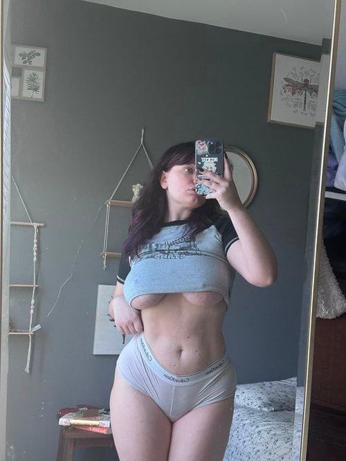 Hello love am sexy 💦 Annabel 👅 and am available for both Incall and outcall services, HIT ME UP 🤙