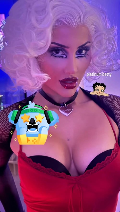 HALLOWEEN PACKAGE 🥵🥵👅