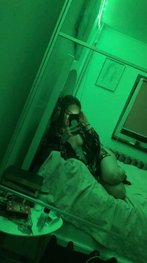 Young💞sexy💞Horny💞Queen💕Available Now no deposit pay when I offer you my service 💦Sweet Treat