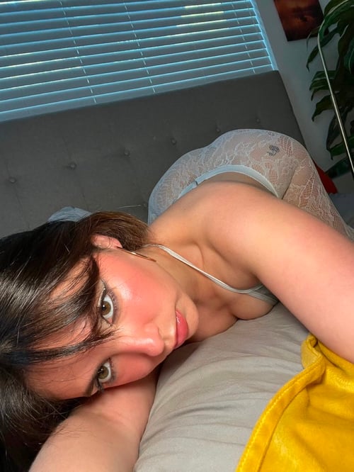 Available for fun👅