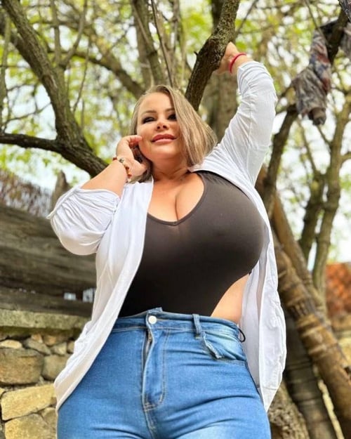 I’m available for fun both incall&outcall