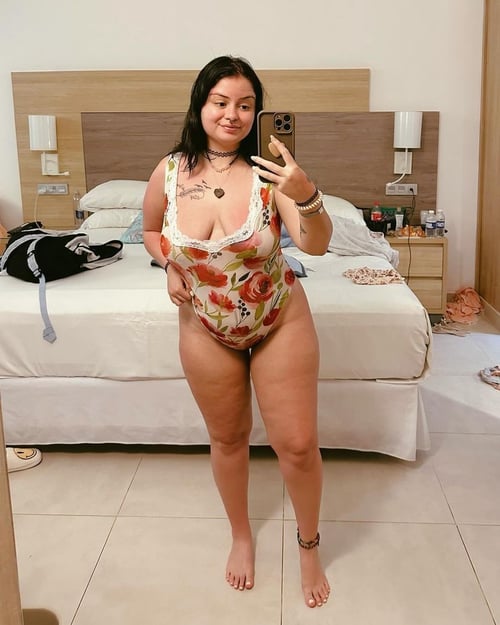 Sex hookup available right now 🍆❤️🍑