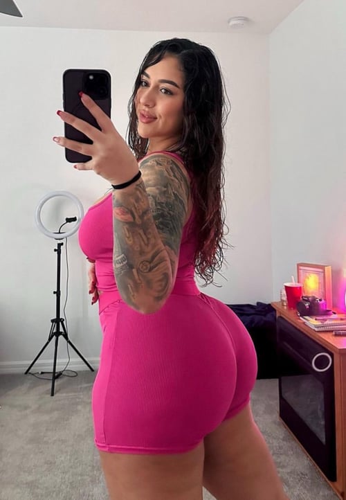 🍑PAYMENT IN PERSON ❤️✅MULTIPLE ROUNDS 💦😜 3 HOLES FUCK🍆👅my telegram::@pollyjones44