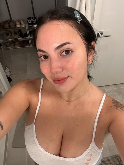Hey daddy, wanna fuck? Hit me up now! Text: +1 754-300-2766