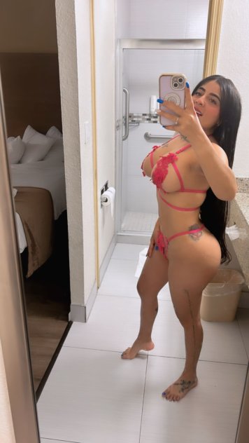 Estefany outcall