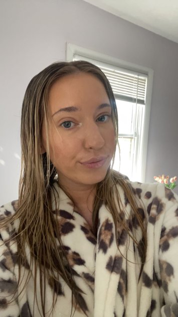 Local Girl Available 😍
