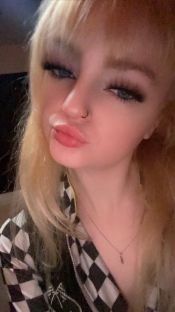 Am available ❤️