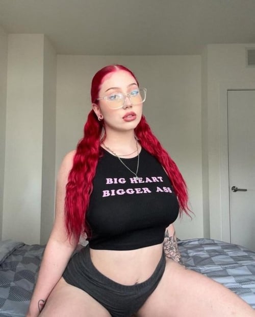 Sexy girl juicy pussy