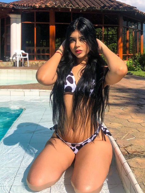 I’m available for any kind of sex activities 👅