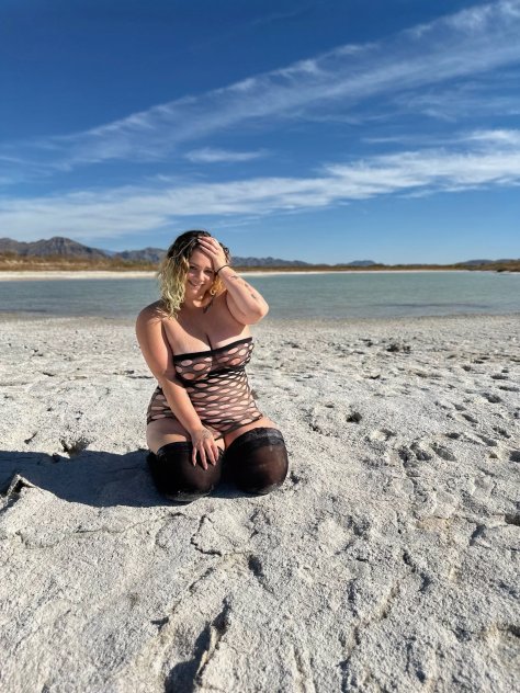 ✨Incall and outcall available ✨Add my twitter! @ oh_she_fanci