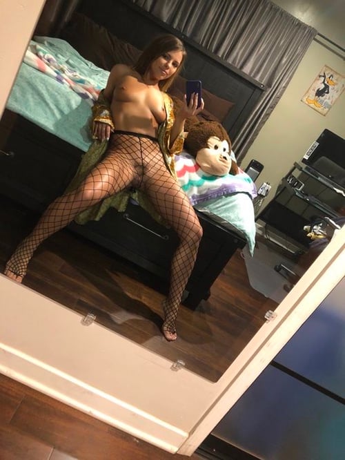 I CAN HOST, also I can come over to your place for a nice body massage session, I am a professional