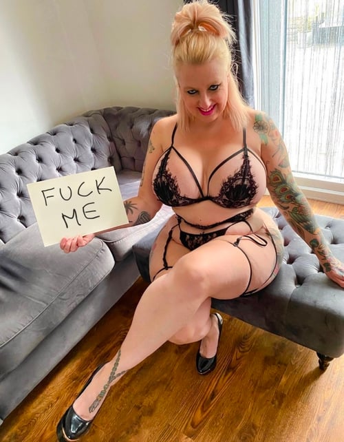 Naughty, Hot and Sexy here to pleasure💦🤤😍