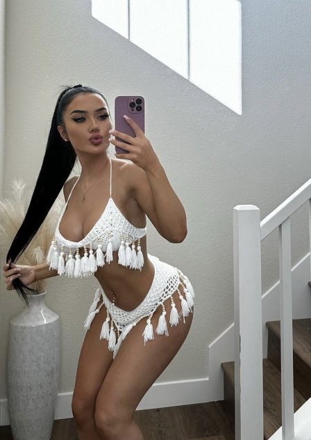 Sexy girl next door