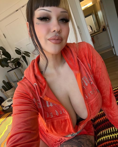HIT ME UP +14432409096 I’m available for kissing & Bj🍆new 69 style any styles 🍆💦
