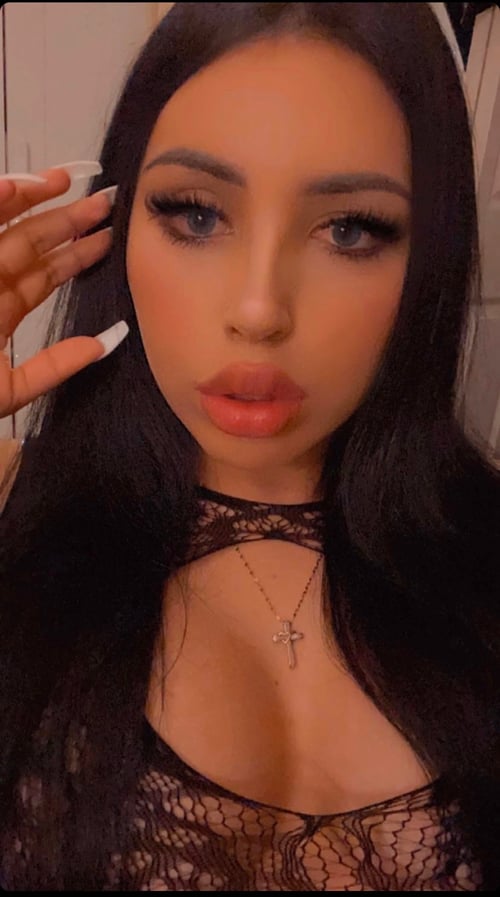 Your curvy watar baby , ESCORT AFFAIRS +1 6163496902/ WhatsApp +1 6163496902 👅💦