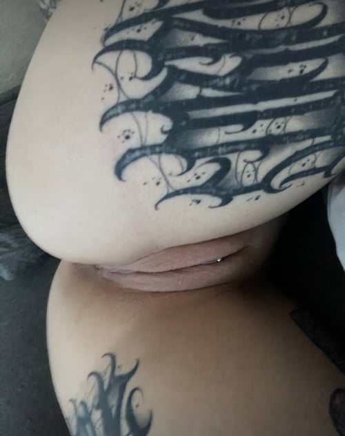 HIT ME UP +14432409096 I’m available for kissing & Bj🍆new 69 style any styles 🍆💦