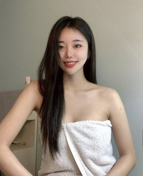 MAXIMUM PLEASURE | 3 Girls