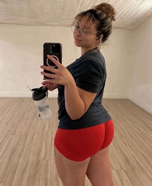 Available for hook up 👅🍆💦🍑💋 (214) 836-3134 Snapchat Folakemioguntoy