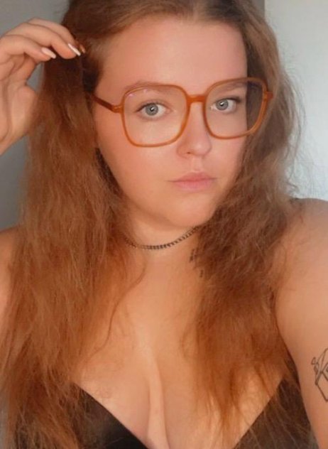 Available Now for Incall or Outcall.💋