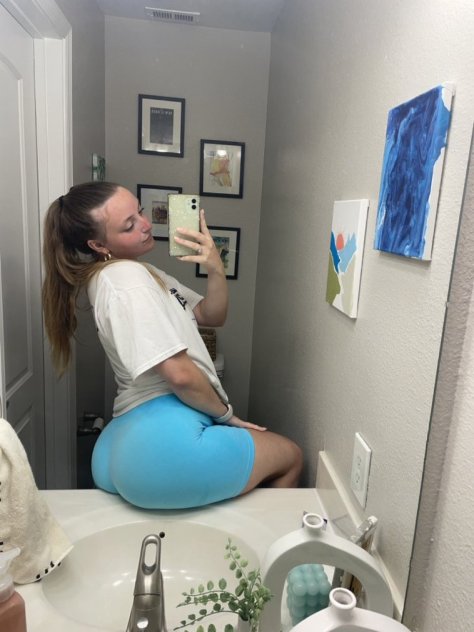 I’m down for Meet up and Nuru Massage👅🍆🍑DM let have Fun❤️