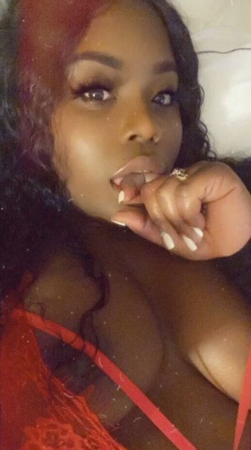 💦Your Favorite Chocolate Treat💦