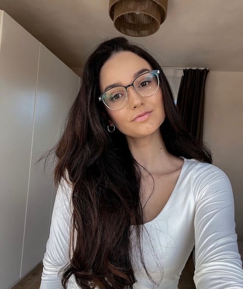 All-natural goddess 🦋