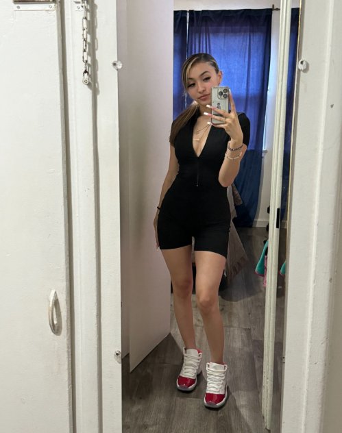 Female Escorts Available for incall and outcall service cardate gfe