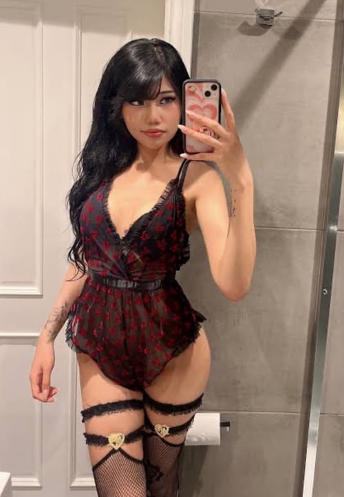 NAUGHTY ASIAN LADY AVAILABLE NEXT DOOR FOR YOU DEEP INSIDE Me.