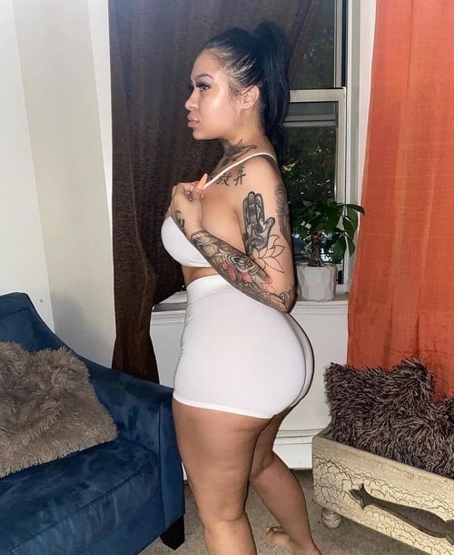 HMU IF YOU DOWN FOR HOOKUP**** 💦🍆🍑 text me +1 352-619-9057
