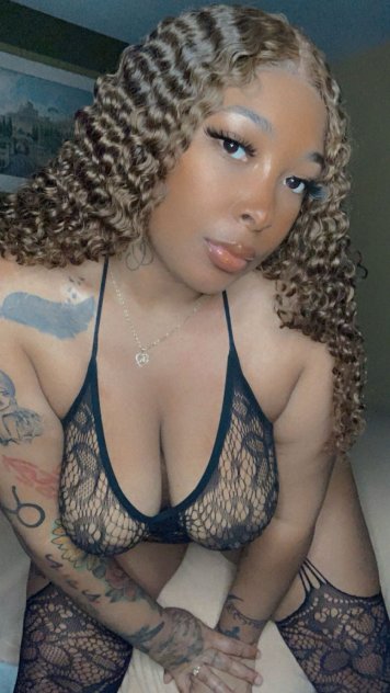 New In Town Belizean Baddie
