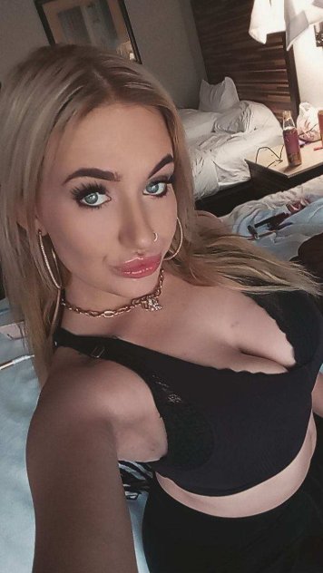 Super Fun Sexy Blonde