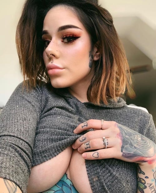 im down for full sex satisfaction Hit me up on phone: 13322807207