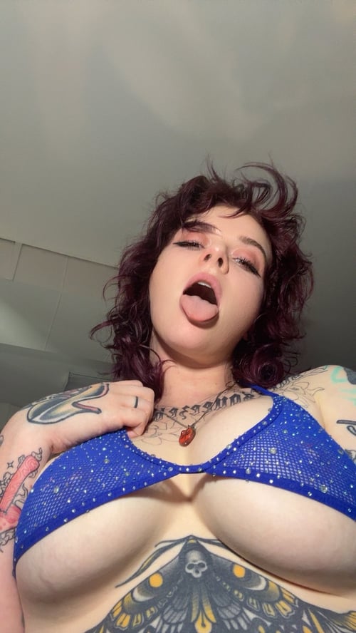 Iโm available for hookup ๐๐๐ฆ 3473305431