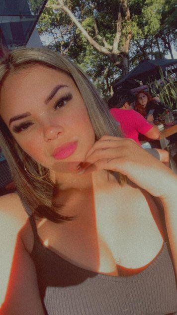 Nueva y Apretadita (954) 400-8999 DATY BBBJ GFE