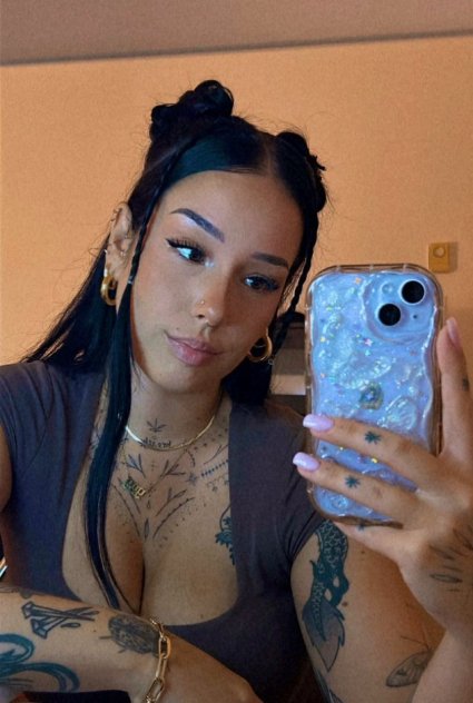Female Escorts Available for I host or you host ❤️