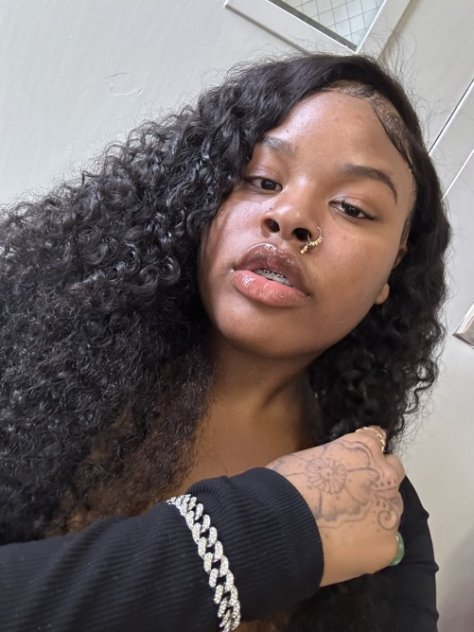 Escorts Available now ✅