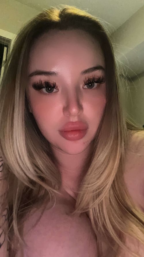 Available (5012764620) for both Incall and Outcall
