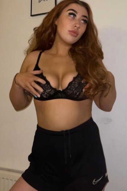 I’m available for both incall or outcall and I’m selling hot video 🔥✅