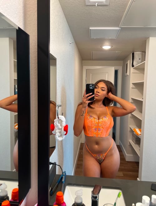 I'm available to chill and spend a nice time together 🌚#: 5722751443