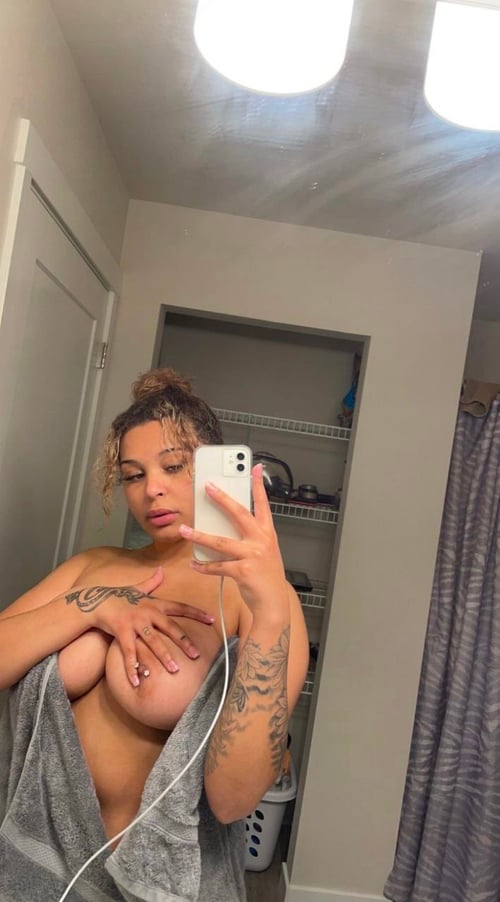 NO RESTRICTIONS… AM AVAILABLE FOR MAXIMUM PLEASURE 👅 🍑🍆💦