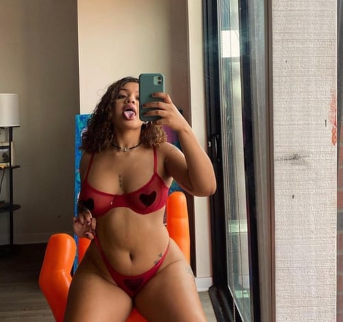 I SQUIRT💦 AND READY FOR FUN ARE YOU STRESSED AND NEED SOME HOT RELIEVER HMU